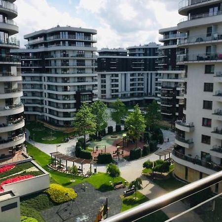 3 Rooms Aircon Apartment With Free Parking, Balcony Walking Distance Old Town Krakau Exterior foto